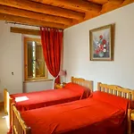 Casa de Férias Le Pradel, De France A Termes *